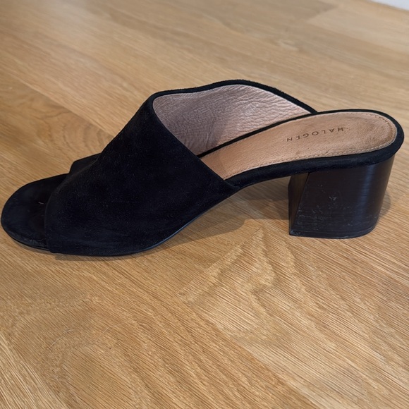 Halogen Faye Asymmetrical Open Toed Slides - Picture 10 of 17